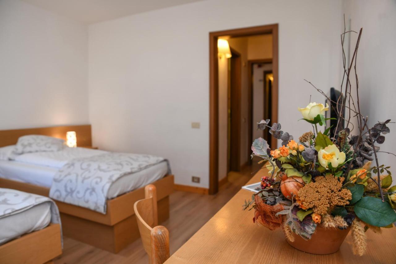 Bepy Hotel Garni Giustino Cameră foto
